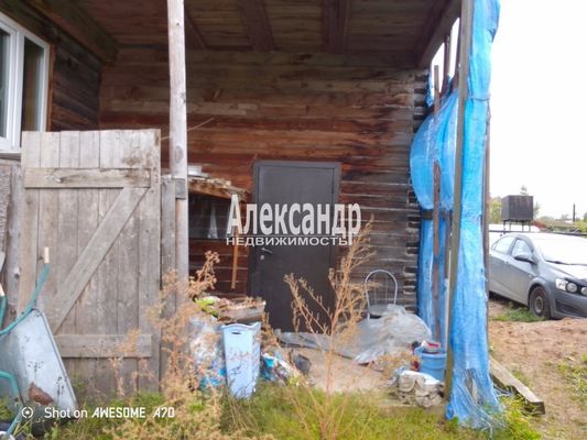 Продам дом, 337, Волхов п, 120 км от города