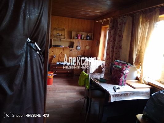 Продам дом, 337, Волхов п, 120 км от города