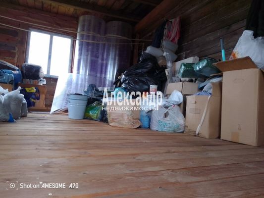 Продам дом, 337, Волхов п, 120 км от города