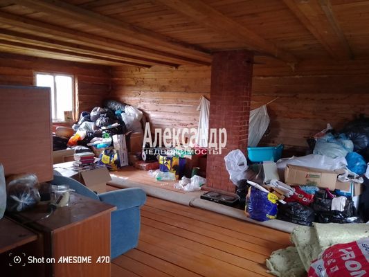 Продам дом, 337, Волхов п, 120 км от города