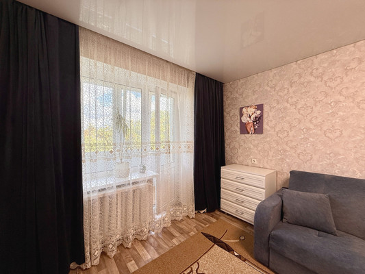 Продам двухкомнатную (2-комн.) квартиру, Ульянова Дмитрия ул, 20, Ялта г