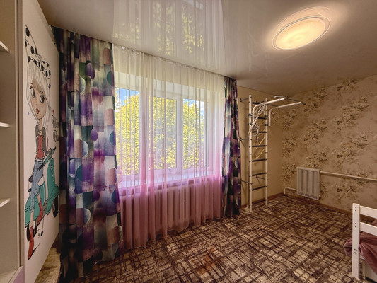 Продам двухкомнатную (2-комн.) квартиру, Ульянова Дмитрия ул, 20, Ялта г