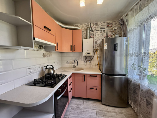 Продам двухкомнатную (2-комн.) квартиру, Ульянова Дмитрия ул, 20, Ялта г