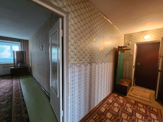 Продам двухкомнатную (2-комн.) квартиру, 5, Торосово д