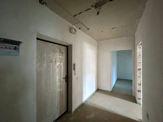 Продам двухкомнатную (2-комн.) квартиру, Командорская ул, 9к1, Краснодар г