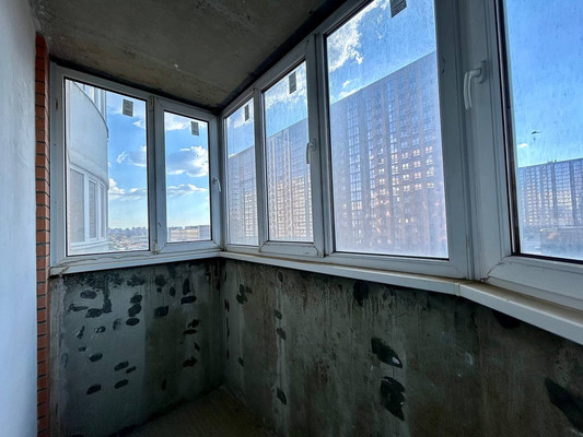 Продам двухкомнатную (2-комн.) квартиру, Командорская ул, 9к1, Краснодар г