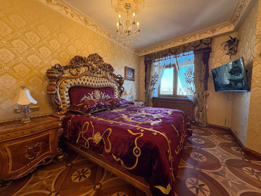 Продам трехкомнатную (3-комн.) квартиру, Академика Туполева наб, 15, Москва г