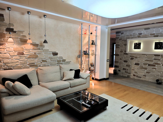 Продам трехкомнатную (3-комн.) квартиру, Хворостянского ул, 15, Новороссийск г