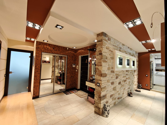 Продам трехкомнатную (3-комн.) квартиру, Хворостянского ул, 15, Новороссийск г