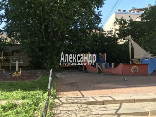 Продам двухкомнатную (2-комн.) квартиру, Литейный пр-кт, 52, Санкт-Петербург г