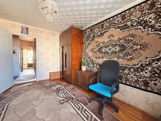 Продам трехкомнатную (3-комн.) квартиру, Чавайна б-р, 11а, Йошкар-Ола г