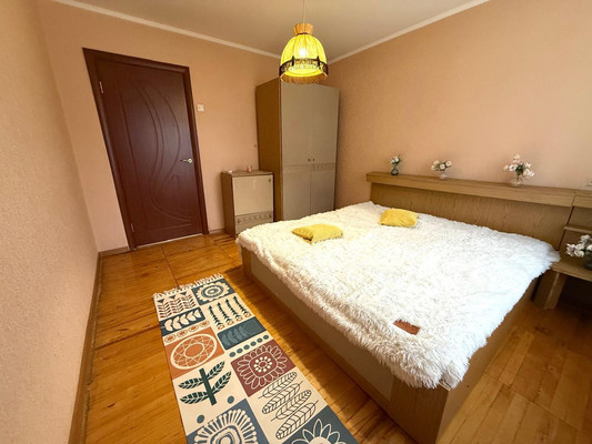 Продам трехкомнатную (3-комн.) квартиру, Волкова ул, 65, Йошкар-Ола г