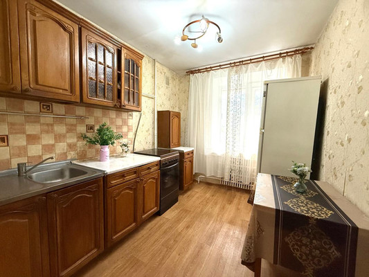 Продам трехкомнатную (3-комн.) квартиру, Волкова ул, 65, Йошкар-Ола г