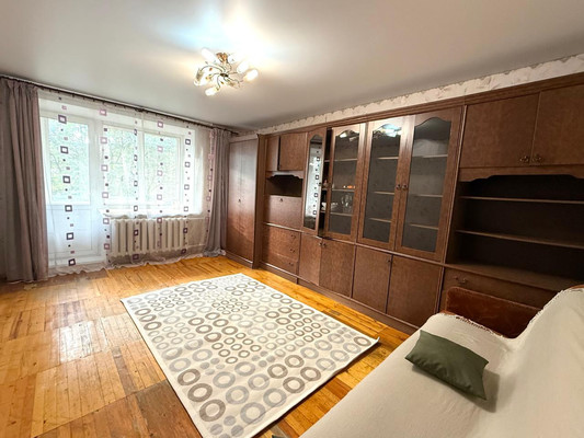 Продам трехкомнатную (3-комн.) квартиру, Волкова ул, 65, Йошкар-Ола г