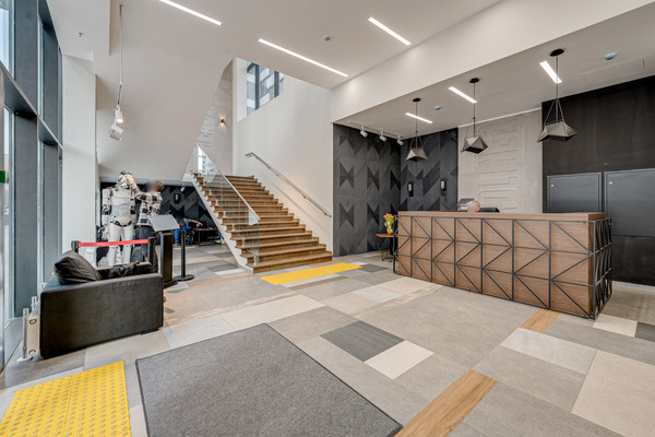 Продам трехкомнатную (3-комн.) квартиру, Шмитовский проезд, 39к5, Москва г