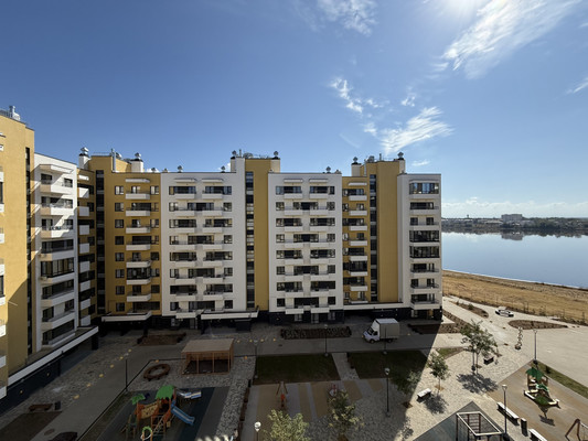 Продам однокомнатную (1-комн.) квартиру, Набережная ул, 17, Саки г