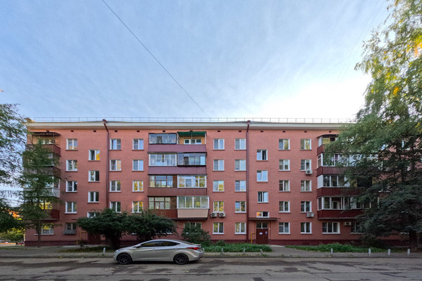 Продам трехкомнатную (3-комн.) квартиру, Ленинского Комсомола пр-кт, 24, Видное г