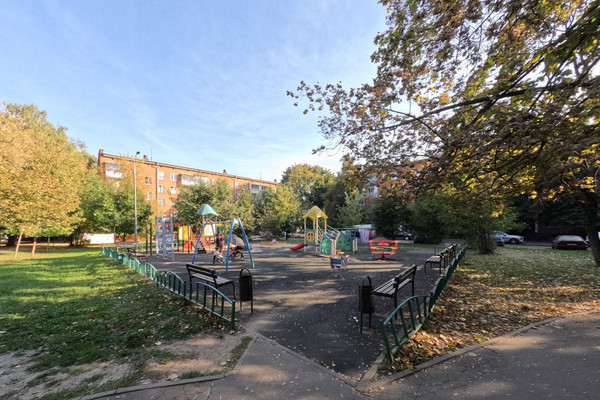 Продам трехкомнатную (3-комн.) квартиру, Ленинского Комсомола пр-кт, 24, Видное г