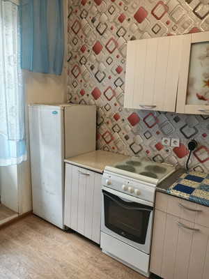 Продам трехкомнатную (3-комн.) квартиру, Маяковского ул, 109А, Черемхово г