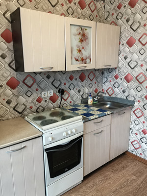 Продам трехкомнатную (3-комн.) квартиру, Маяковского ул, 109А, Черемхово г