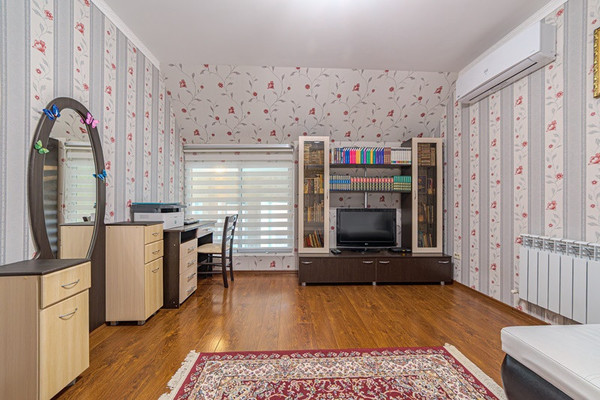 Продам дом, Западная ул, 12, Бессоновка с, 0 км от города