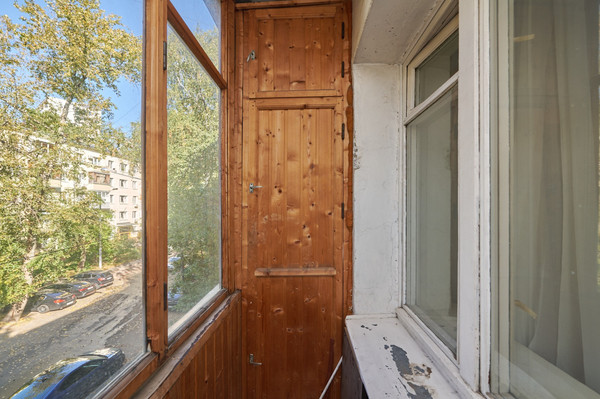 Продам трехкомнатную (3-комн.) квартиру, Звёздный б-р, 14, Москва г