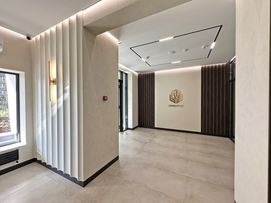 Продам двухкомнатную (2-комн.) квартиру, Обрывная ул, 132к1, Краснодар г