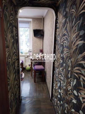 Продам двухкомнатную (2-комн.) квартиру, Крюкова ул, 13, Санкт-Петербург г