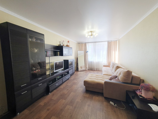 Сдам однокомнатную (1-комн.) квартиру, Лутова ул, 8, Липецк г