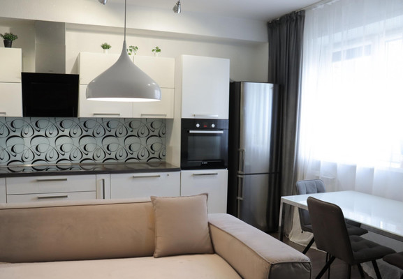 Продам многокомнатную квартиру, Мате Залки ул, 11А, Красноярск г