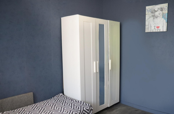 Продам многокомнатную квартиру, Мате Залки ул, 11А, Красноярск г