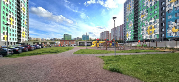 Продам однокомнатную (1-комн.) квартиру, Шоссе в Лаврики ул, 93, Мурино п
