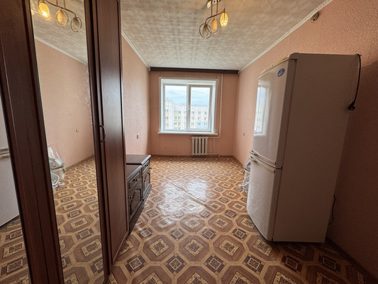 Продам двухкомнатную (2-комн.) квартиру, Вокзальная ул, 152, Брянск г