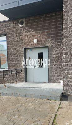 Продам однокомнатную (1-комн.) квартиру, Шувалова ул, 32, Мурино п