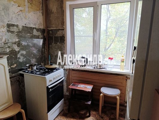 Продам трехкомнатную (3-комн.) квартиру, Маршала Тухачевского ул, 33, Санкт-Петербург г