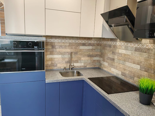 Продам двухкомнатную (2-комн.) квартиру, Пушкинская ул, 4к1, Ашукино дп
