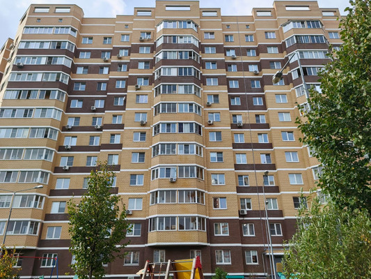 Продам двухкомнатную (2-комн.) квартиру, Пушкинская ул, 4к1, Ашукино дп