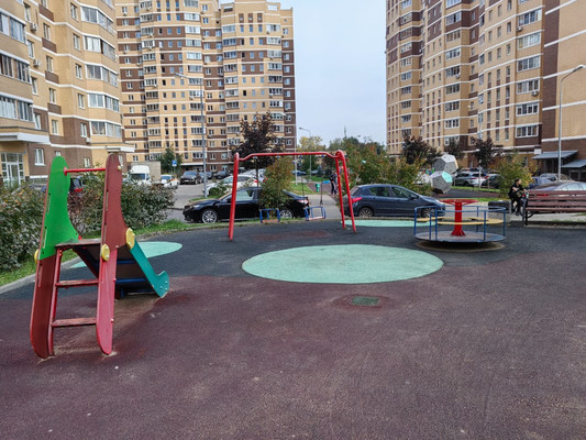 Продам двухкомнатную (2-комн.) квартиру, Пушкинская ул, 4к1, Ашукино дп