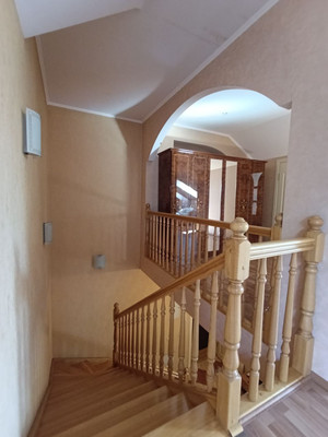 Продам многокомнатную квартиру, Лесопарковая ул, 11, Калининград г