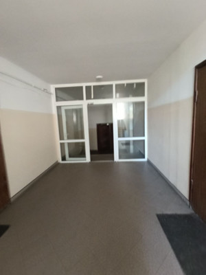 Продам многокомнатную квартиру, Лесопарковая ул, 11, Калининград г