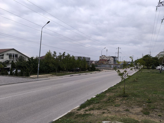 Продам трехкомнатную (3-комн.) квартиру, Маршала Жукова ул, 5, Симферополь г