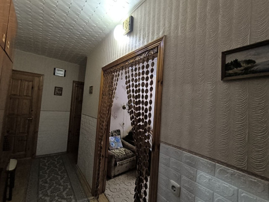 Продам трехкомнатную (3-комн.) квартиру, Маршала Жукова ул, 5, Симферополь г