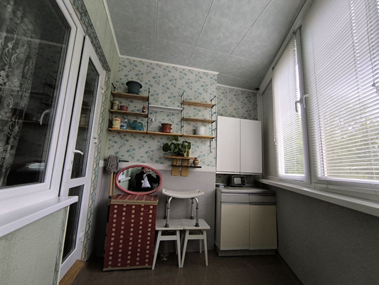 Продам трехкомнатную (3-комн.) квартиру, Маршала Жукова ул, 5, Симферополь г