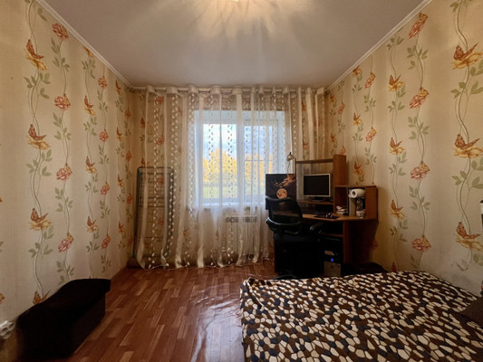 Продам двухкомнатную (2-комн.) квартиру, Покровский мкр, 2, Кораблино г