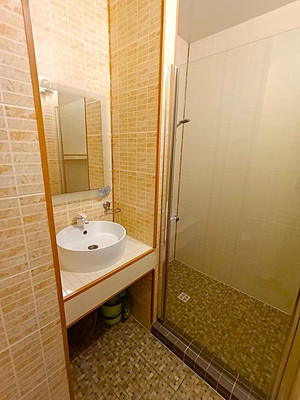 Продам однокомнатную (1-комн.) квартиру, О.Кошевого ул, 15, Калининград г