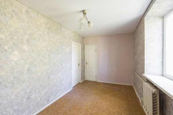 Продам двухкомнатную (2-комн.) квартиру, Оганова ул, 11а, Ростов-на-Дону г