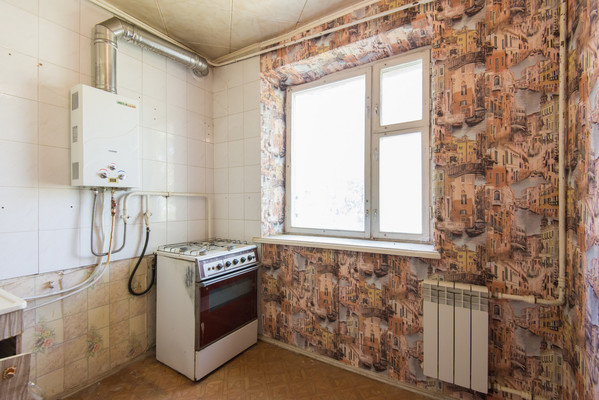 Продам двухкомнатную (2-комн.) квартиру, Оганова ул, 11а, Ростов-на-Дону г