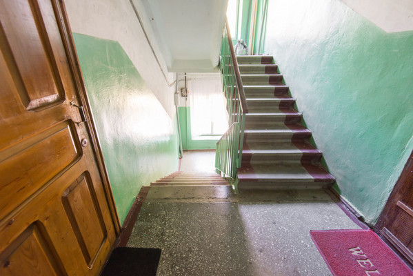 Продам двухкомнатную (2-комн.) квартиру, Оганова ул, 11а, Ростов-на-Дону г