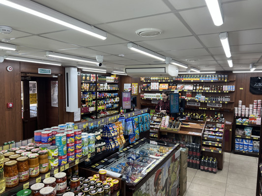 Продам торговое помещение 231,5 м2, Октябрьская ул, 30, Мурманск г