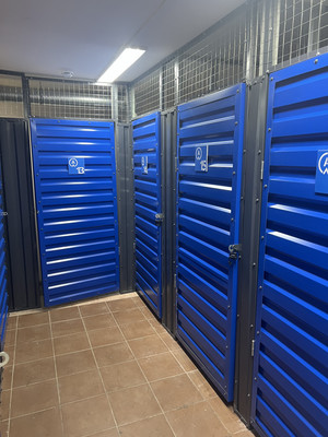 Продам торговое помещение 231,5 м2, Октябрьская ул, 30, Мурманск г